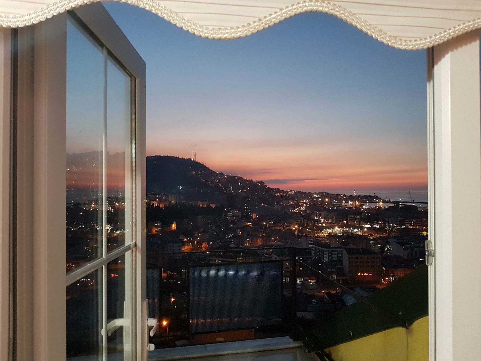 Nuralp Apart Otel - Трабзон Екстер'єр фото